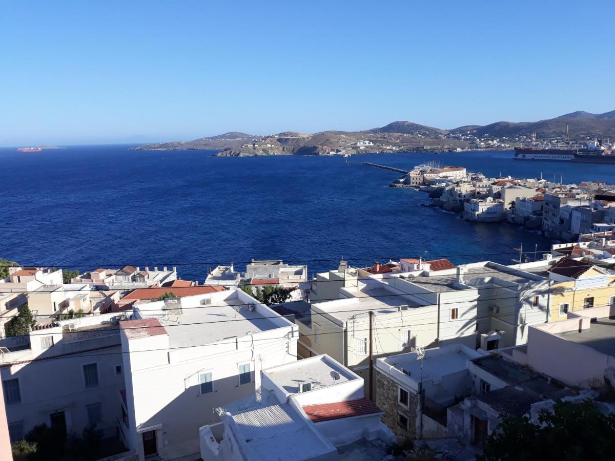 Sea Breeze-Vaporia-Syros Lejlighed Ermoupoli Eksteriør billede